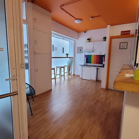 Hostel Arc House Gracia Barcelona Exterior foto