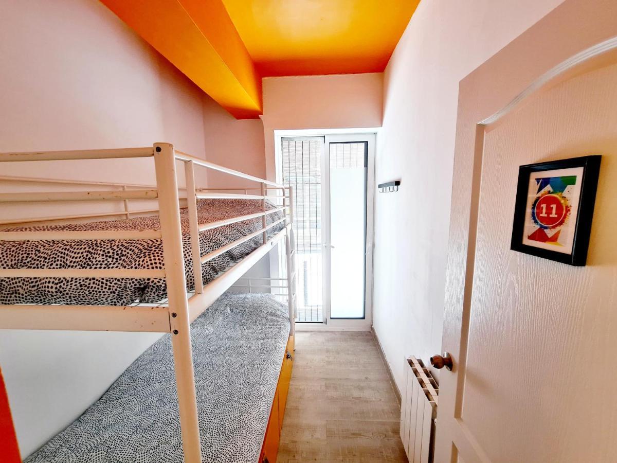 Hostel Arc House Gracia Barcelona Exterior foto